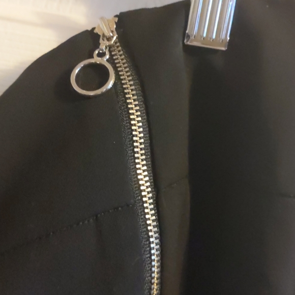 Black culottes - Picture 3 of 3